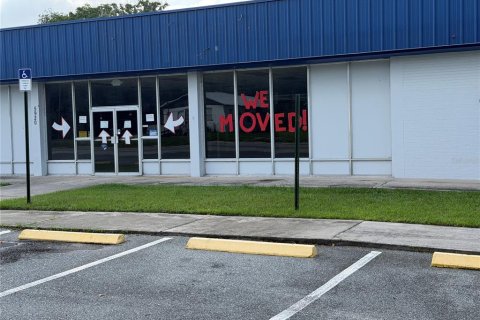 Commercial property in Belleview, Florida 490.43 sq.m. № 2237653 - photo 6
