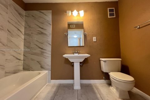 Copropriété à louer à Oakland Park, Floride: 1 chambre, 77.48 m2 № 1892459 - photo 9