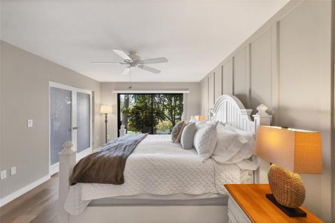 Condo in Sarasota, Florida, 2 bedrooms  № 1631505 - photo 23