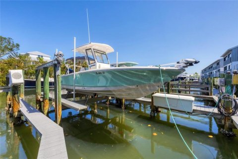 Condo in Sarasota, Florida, 2 bedrooms  № 1631505 - photo 7