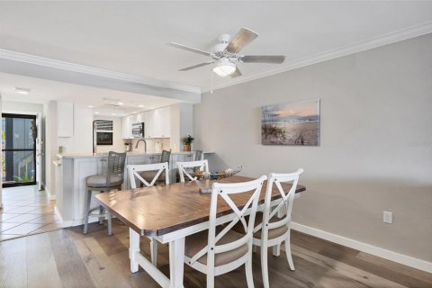 Condo in Sarasota, Florida, 2 bedrooms  № 1631505 - photo 20