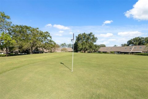 Condo in New Port Richey, Florida, 2 bedrooms  № 2143308 - photo 30