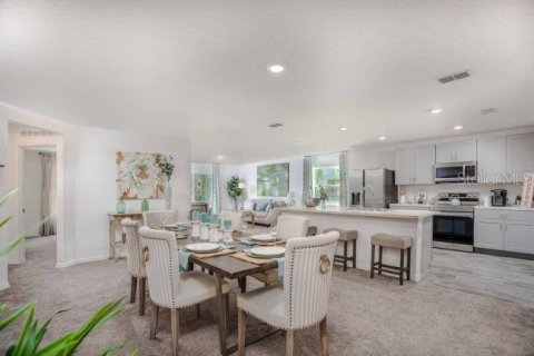 House in Ocala, Florida 4 bedrooms, 174.28 sq.m. № 1808437 - photo 7