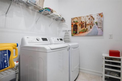 Villa ou maison à vendre à Laurel, Floride: 3 chambres, 218.51 m2 № 2383882 - photo 24