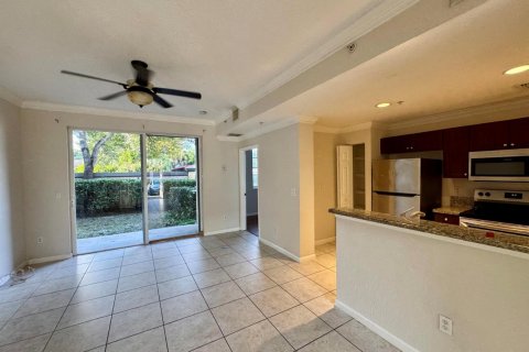 Condo in Riviera Beach, Florida, 2 bedrooms № 2191126