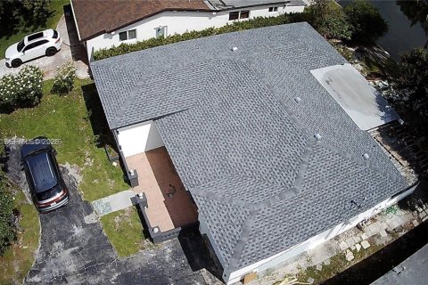 Купить виллу или дом в Мирамар, Флорида 3 спальни, 140.75м2, № 2006413 - фото 23