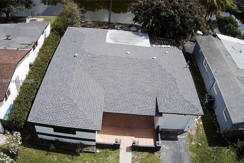 Купить виллу или дом в Мирамар, Флорида 3 спальни, 140.75м2, № 2006413 - фото 22