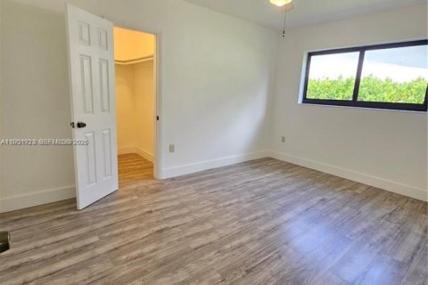 Купить виллу или дом в Мирамар, Флорида 3 спальни, 140.75м2, № 2006413 - фото 14