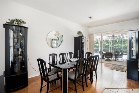 Casa en venta en Land O' Lakes, Florida, 3 dormitorios, 169.36 m2 № 1913360 - foto 8