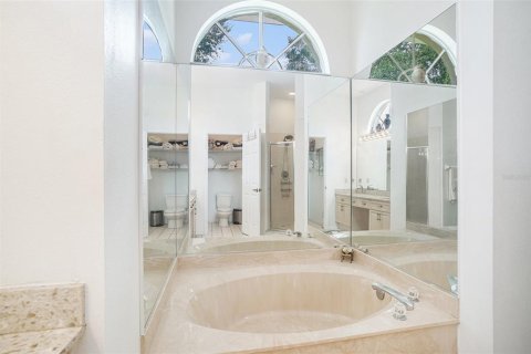 Casa en venta en Land O' Lakes, Florida, 3 dormitorios, 169.36 m2 № 1913360 - foto 16