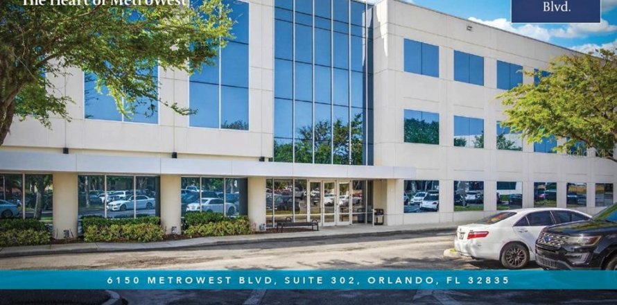Commercial property in Orlando, Florida № 2150085