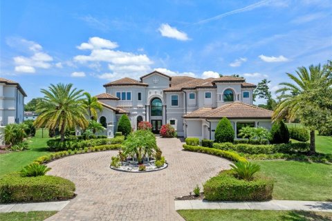House in Windermere, Florida 5 bedrooms, 627.37 sq.m. № 1744602 - photo 4