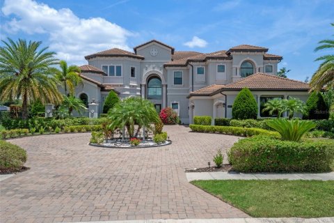 House in Windermere, Florida 5 bedrooms, 627.37 sq.m. № 1744602 - photo 5