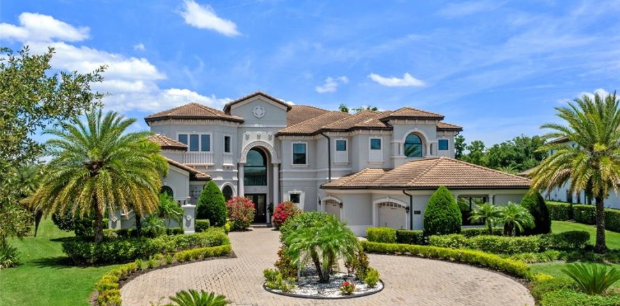 House in Windermere, Florida 5 bedrooms, 627.37 sq.m. № 1744602