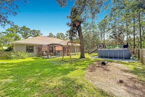 House in Ocala, Florida 3 bedrooms, 194.26 sq.m. № 2206563 - photo 2