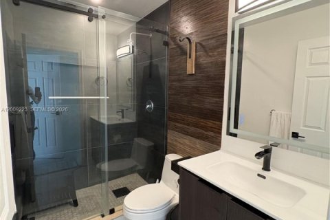 Casa en alquiler en Pembroke Pines, Florida, 4 dormitorios, 200.11 m2 № 2074633 - foto 10
