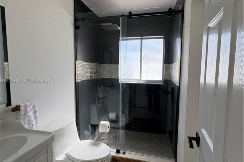 Casa en alquiler en Pembroke Pines, Florida, 4 dormitorios, 200.11 m2 № 2074633 - foto 19
