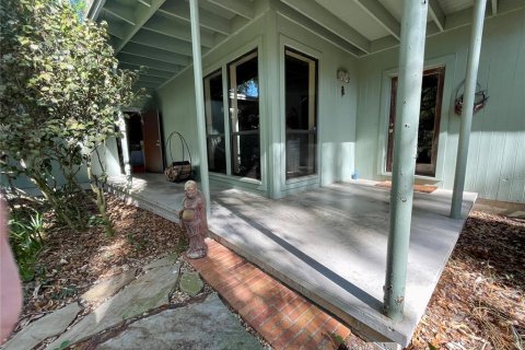 House in Gainesville, Florida 2 bedrooms, 157.1 sq.m. № 2216658 - photo 8
