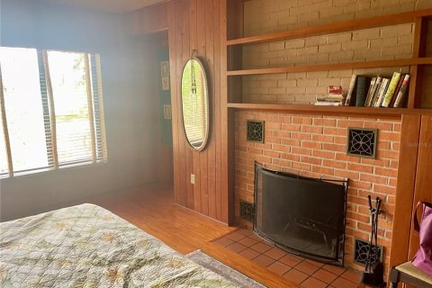 House in Gainesville, Florida 2 bedrooms, 157.1 sq.m. № 2216658 - photo 17