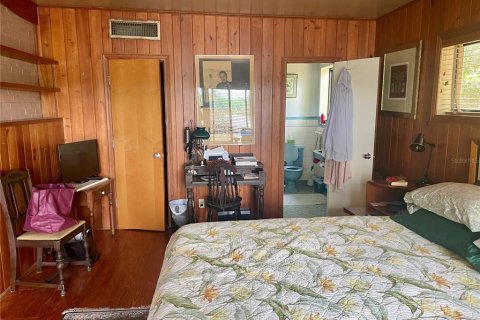 House in Gainesville, Florida 2 bedrooms, 157.1 sq.m. № 2216658 - photo 16