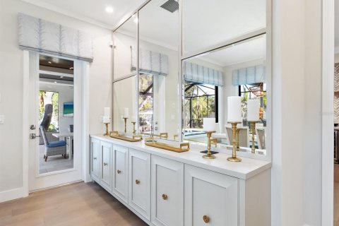 Villa ou maison à vendre à Sarasota, Floride: 4 chambres, 368.82 m2 № 1521951 - photo 18