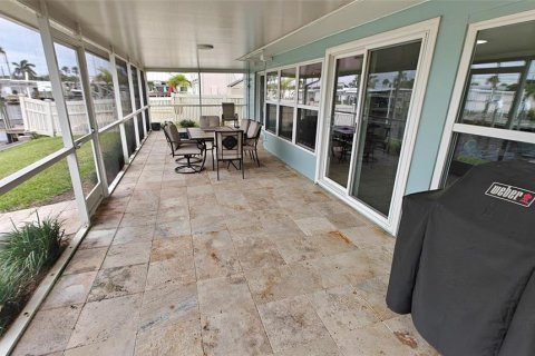 Villa ou maison à vendre à Saint Petersburg, Floride: 2 chambres, 120.77 m2 № 2132205 - photo 18