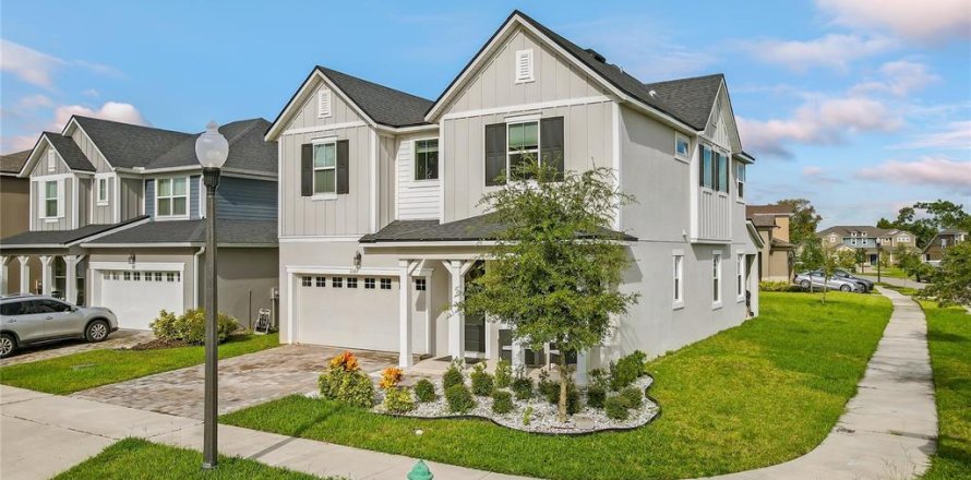 Casa en Ocoee, Florida 5 dormitorios, 255.02 m2 № 2098032