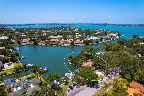 Terreno en venta en Sarasota, Florida № 1637187 - foto 1