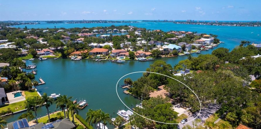 Land in Sarasota, Florida № 1637187