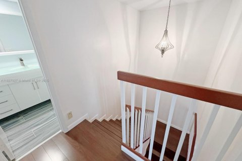 Adosado en venta en Plantation, Florida, 2 dormitorios, 127.46 m2 № 1799333 - foto 17