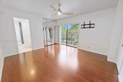 Adosado en venta en Plantation, Florida, 2 dormitorios, 127.46 m2 № 1799333 - foto 18