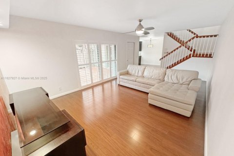 Adosado en venta en Plantation, Florida, 2 dormitorios, 127.46 m2 № 1799333 - foto 6