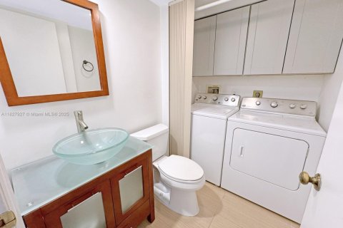 Adosado en venta en Plantation, Florida, 2 dormitorios, 127.46 m2 № 1799333 - foto 14