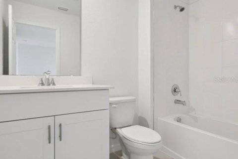 Touwnhouse à vendre à Clermont, Floride: 3 chambres, 137.96 m2 № 2424261 - photo 9