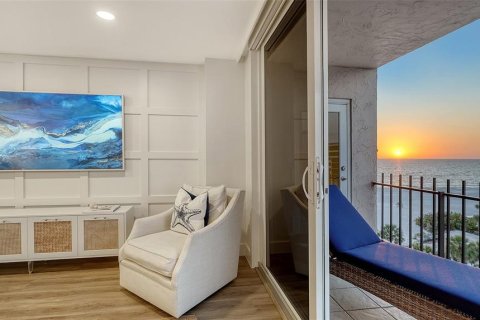 Condo in Sarasota, Florida, 2 bedrooms  № 2379021 - photo 24