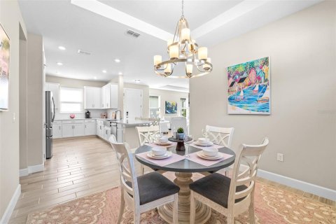 Casa en venta en Wesley Chapel, Florida, 2 dormitorios, 156.91 m2 № 1556878 - foto 5