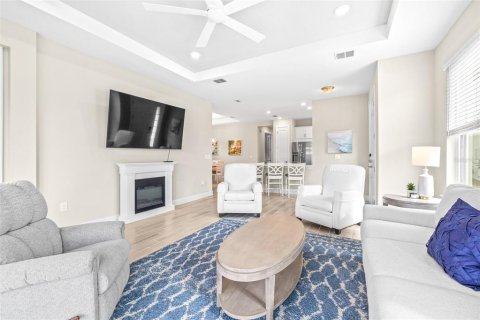 Casa en venta en Wesley Chapel, Florida, 2 dormitorios, 156.91 m2 № 1556878 - foto 4