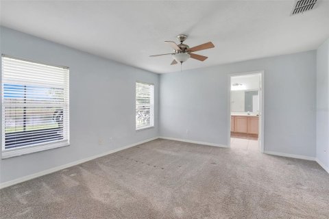 House in Orlando, Florida 4 bedrooms, 205.13 sq.m. № 2396233 - photo 22