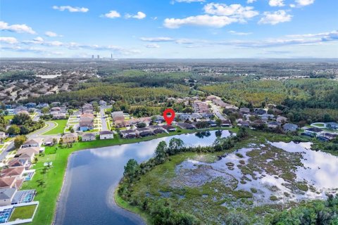 House in Orlando, Florida 4 bedrooms, 205.13 sq.m. № 2396233 - photo 8