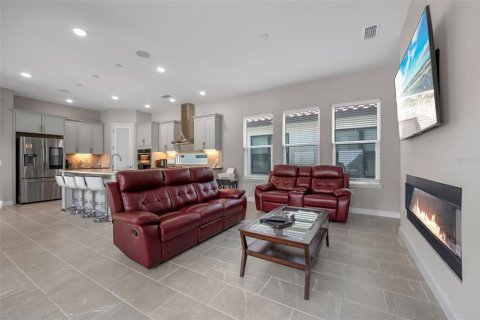 House in Davenport, Florida 3 bedrooms, 185.8 sq.m. № 1855487 - photo 4