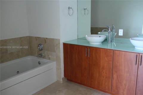 Copropriété à louer à Fort Lauderdale, Floride: 2 chambres, 107.3 m2 № 1989756 - photo 9