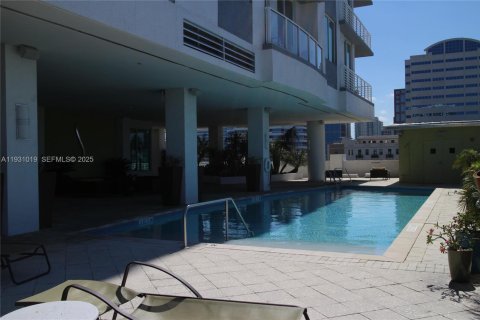 Copropriété à louer à Fort Lauderdale, Floride: 2 chambres, 107.3 m2 № 1989756 - photo 17