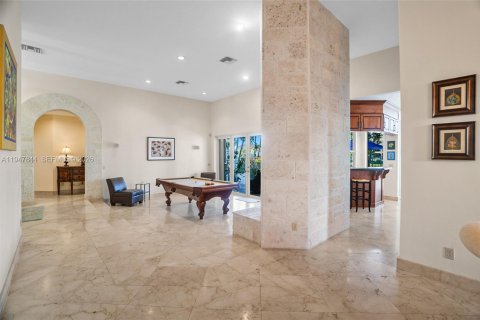 House in Weston, Florida 5 bedrooms, 333.33 sq.m. № 2004118 - photo 10