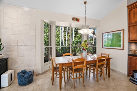 House in Weston, Florida 5 bedrooms, 333.33 sq.m. № 2004118 - photo 20