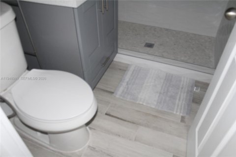 Снять в аренду виллу или дом в Майами, Флорида 3 спальни, 127.18м2, № 2002321 - фото 8