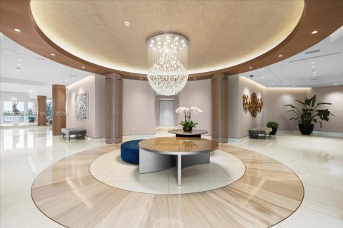 Купить кондоминиум в Майами, Флорида 1 спальня, 72.46м2, № 1953929 - фото 6