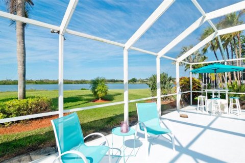 House in Bradenton, Florida 3 bedrooms, 134.99 sq.m. № 1813495 - photo 15