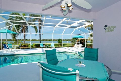 House in Bradenton, Florida 3 bedrooms, 134.99 sq.m. № 1813495 - photo 20
