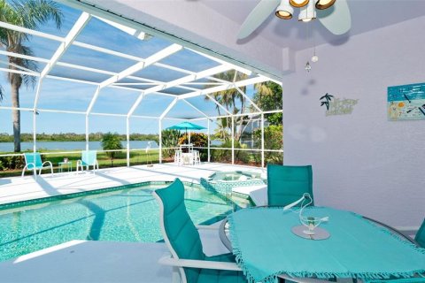 House in Bradenton, Florida 3 bedrooms, 134.99 sq.m. № 1813495 - photo 19