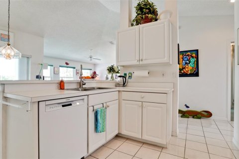 House in Bradenton, Florida 3 bedrooms, 134.99 sq.m. № 1813495 - photo 23